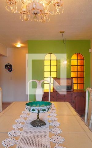 Casa à venda com 273m², 4 quartos e 2 vagas Casa à venda com 273m², 4 quartos e 2 vagasSala 2