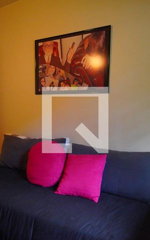 Casa à venda com 273m², 4 quartos e 2 vagas Casa à venda com 273m², 4 quartos e 2 vagasQuarto 4