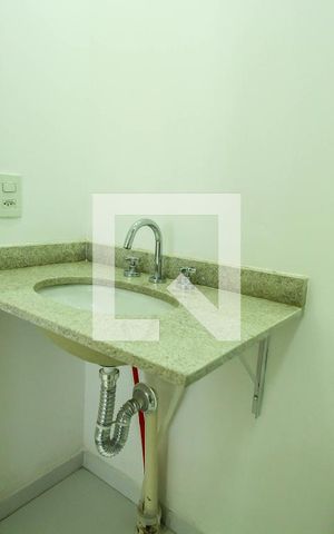 Apartamento para alugar com 66m², 2 quartos e 1 vaga Apartamento para alugar com 66m², 2 quartos e 1 vagaBanheiro