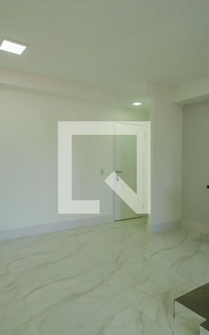 Apartamento para alugar com 66m², 2 quartos e 1 vaga Apartamento para alugar com 66m², 2 quartos e 1 vagaSala/Cozinha
