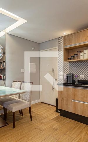 Apartamento à venda com 87m², 2 quartos e 1 vaga Apartamento à venda com 87m², 2 quartos e 1 vagaCozinha