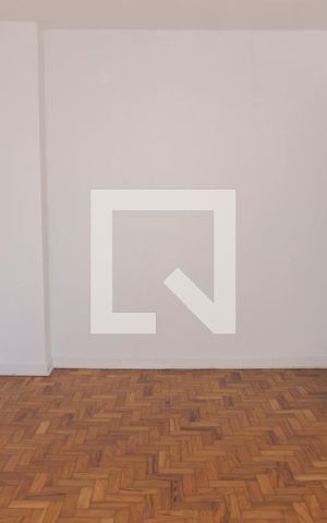 Studio à venda com 38m², 1 quarto e sem vagaKitnet