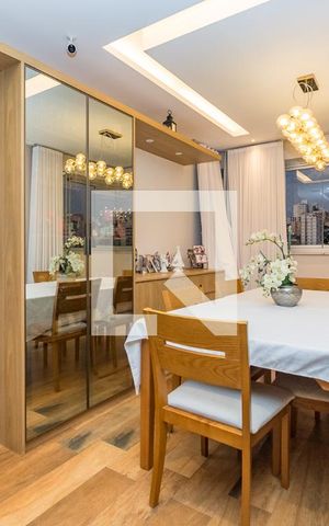 Apartamento à venda com 85m², 3 quartos e 2 vagas Apartamento à venda com 85m², 3 quartos e 2 vagassala de jantar