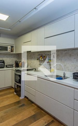 Apartamento à venda com 85m², 3 quartos e 2 vagas Apartamento à venda com 85m², 3 quartos e 2 vagascozinha