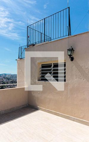 Apartamento à venda com 184m², 2 quartos e 2 vagas Apartamento à venda com 184m², 2 quartos e 2 vagasCobertura