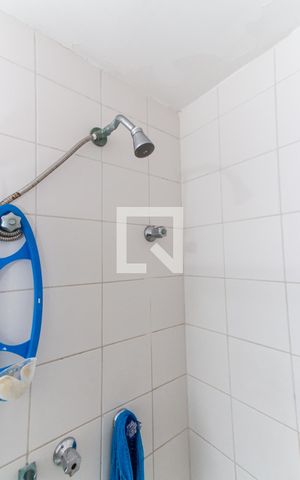 Apartamento para alugar com 49m², 2 quartos e 1 vaga Apartamento para alugar com 49m², 2 quartos e 1 vagaBanheiro