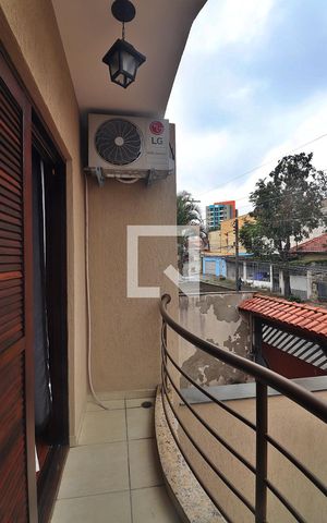 Casa à venda com 160m², 3 quartos e 2 vagasVaranda do Quarto 1 - Suíte