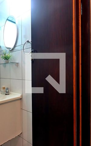 Casa à venda com 160m², 3 quartos e 2 vagasLavabo
