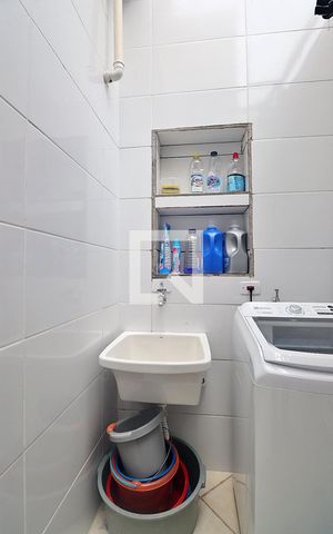 Casa à venda com 160m², 3 quartos e 2 vagasÁrea de Serviço