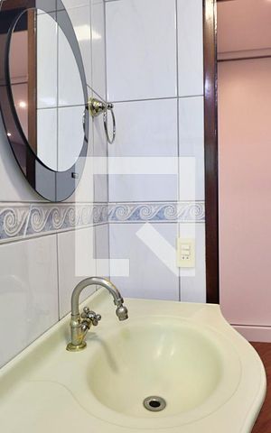 Casa à venda com 160m², 3 quartos e 2 vagasBanheiro do Quarto 1 - Suíte