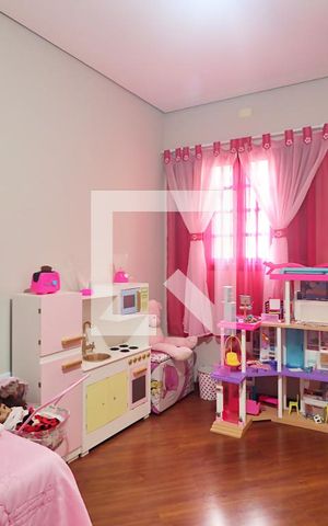 Casa à venda com 160m², 3 quartos e 2 vagasQuarto 2