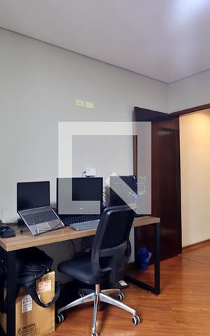 Casa à venda com 160m², 3 quartos e 2 vagasQuarto 3