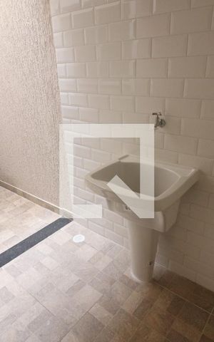 Casa de condomínio para alugar com 60m², 2 quartos e 1 vagaÁrea de Serviço