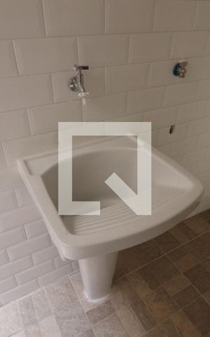 Casa de condomínio para alugar com 60m², 2 quartos e 1 vagaÁrea de Serviço
