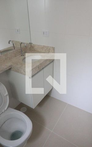 Casa de condomínio para alugar com 60m², 2 quartos e 1 vagaBanheiro 