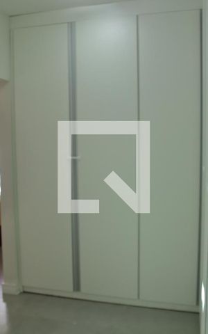 Casa à venda com 235m², 3 quartos e 3 vagasCloset/Vista/Suíte