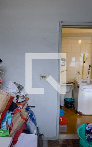 Apartamento à venda com 133m², 4 quartos e 2 vagas Apartamento à venda com 133m², 4 quartos e 2 vagasQuarto de Serviço