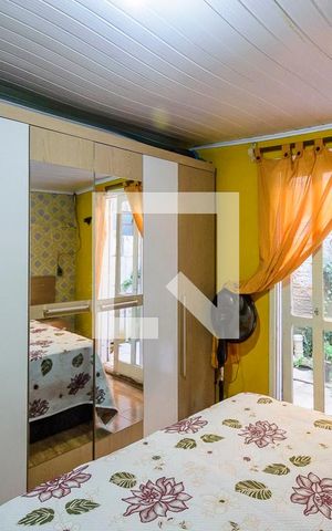 Casa à venda com 250m², 3 quartos e 1 vaga Casa à venda com 250m², 3 quartos e 1 vagaSuíte