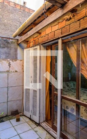 Casa à venda com 250m², 3 quartos e 1 vaga Casa à venda com 250m², 3 quartos e 1 vagaVaranda