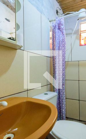 Casa à venda com 250m², 3 quartos e 1 vaga Casa à venda com 250m², 3 quartos e 1 vagaBanheiro