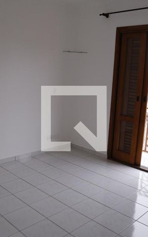 Casa à venda com 152m², 3 quartos e 3 vagasSuíte