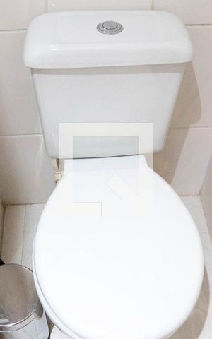 Apartamento à venda com 57m², 3 quartos e 1 vaga Apartamento à venda com 57m², 3 quartos e 1 vagaBanheiro