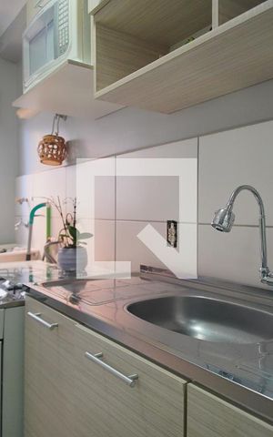 Apartamento à venda com 48m², 2 quartos e 1 vaga Apartamento à venda com 48m², 2 quartos e 1 vagaCozinha