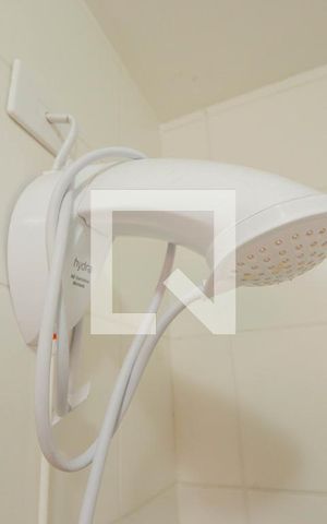Apartamento para alugar com 46m², 2 quartos e sem vaga Apartamento para alugar com 46m², 2 quartos e sem vagaBanheiro