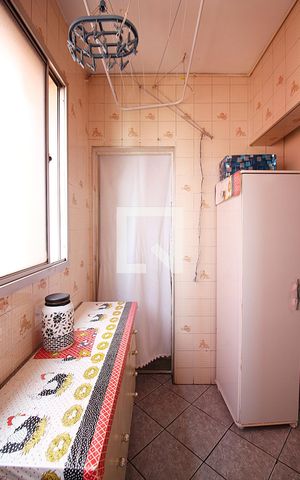 Apartamento à venda com 74m², 2 quartos e 1 vagaÁrea de Serviço
