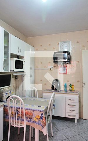 Apartamento à venda com 74m², 2 quartos e 1 vagaCozinha