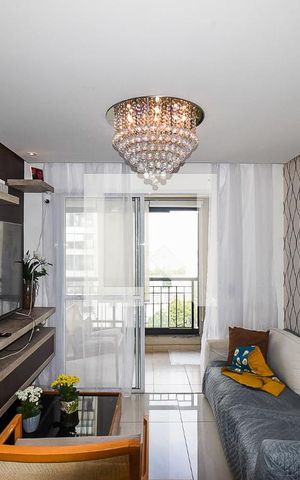 Apartamento à venda com 64m², 3 quartos e 1 vaga Apartamento à venda com 64m², 3 quartos e 1 vagaSala
