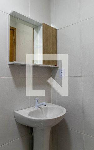 Apartamento à venda com 41m², 2 quartos e 1 vaga Apartamento à venda com 41m², 2 quartos e 1 vagaBanheiro