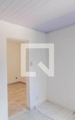 Casa para alugar com 70m², 2 quartos e 1 vaga Casa para alugar com 70m², 2 quartos e 1 vagaQuarto 2