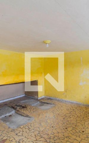Casa para alugar com 70m², 2 quartos e 1 vaga Casa para alugar com 70m², 2 quartos e 1 vagaÁrea Comum - Garagem