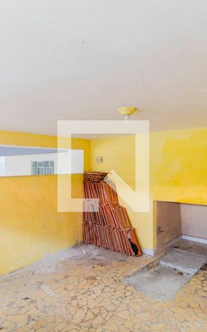 Casa para alugar com 70m², 2 quartos e 1 vaga Casa para alugar com 70m², 2 quartos e 1 vagaÁrea Comum - Garagem