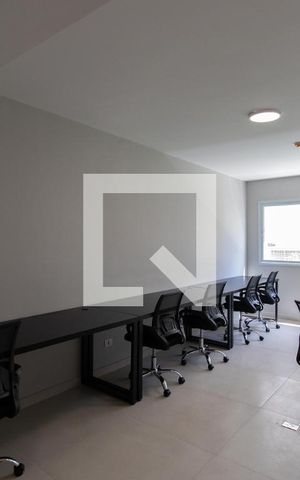 Studio à venda com 28m², 1 quarto e 1 vaga Studio à venda com 28m², 1 quarto e 1 vagaÁrea comum