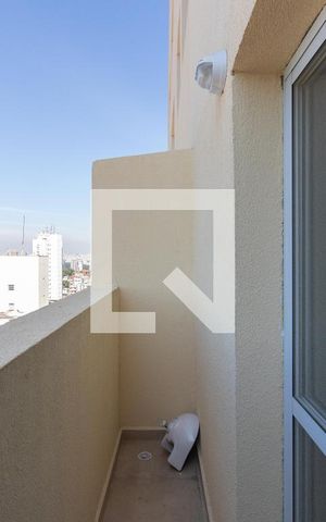 Studio à venda com 28m², 1 quarto e 1 vaga Studio à venda com 28m², 1 quarto e 1 vagaVaranda