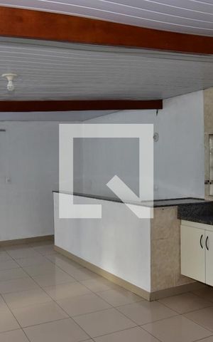 Casa para alugar com 50m², 1 quarto e 1 vagaSala/Cozinha