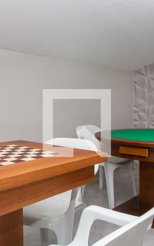 Apartamento para alugar com 130m², 3 quartos e 2 vagas Apartamento para alugar com 130m², 3 quartos e 2 vagasÁrea Comum - Salão de Jogos