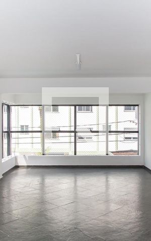 Apartamento para alugar com 130m², 3 quartos e 2 vagas Apartamento para alugar com 130m², 3 quartos e 2 vagasÁrea Comum - Salão de Festas