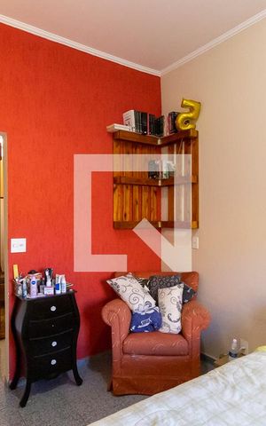 Casa à venda com 180m², 3 quartos e 4 vagas Casa à venda com 180m², 3 quartos e 4 vagasQuarto 1 - Suíte
