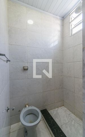 Apartamento para alugar com 80m², 3 quartos e sem vaga Apartamento para alugar com 80m², 3 quartos e sem vagaBanheiro Social