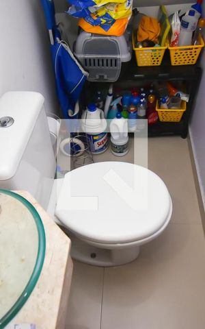 Casa de condomínio à venda com 60m², 2 quartos e 1 vaga Casa de condomínio à venda com 60m², 2 quartos e 1 vagaLavabo