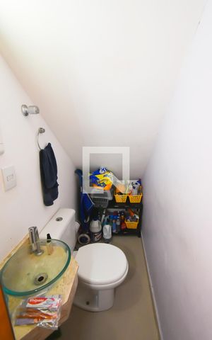 Casa de condomínio à venda com 60m², 2 quartos e 1 vaga Casa de condomínio à venda com 60m², 2 quartos e 1 vagaLavabo