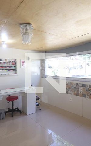 Casa à venda com 235m², 5 quartos e 1 vagaQuarto 2 
