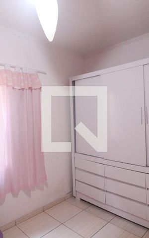 Casa à venda com 235m², 5 quartos e 1 vagaQuarto 5