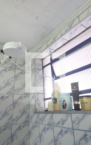 Casa à venda com 235m², 5 quartos e 1 vagaBanheiro 3