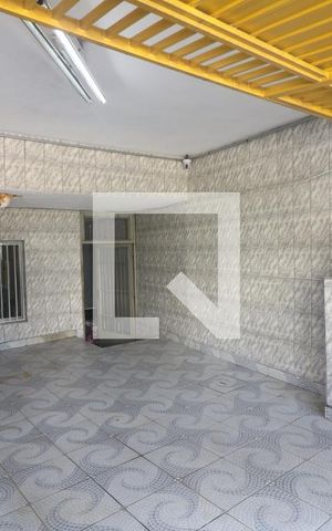 Casa à venda com 235m², 5 quartos e 1 vagaGaragem