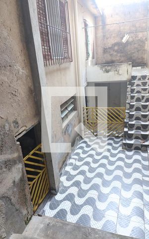 Casa à venda com 235m², 5 quartos e 1 vagaÁrea de Serviço