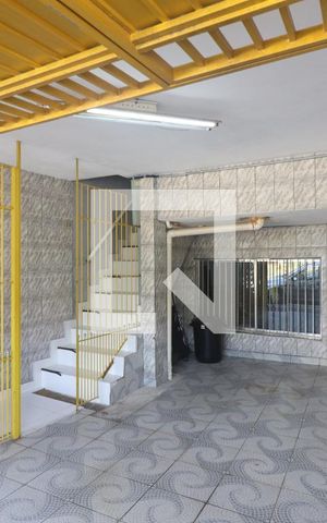 Casa à venda com 235m², 5 quartos e 1 vagaGaragem